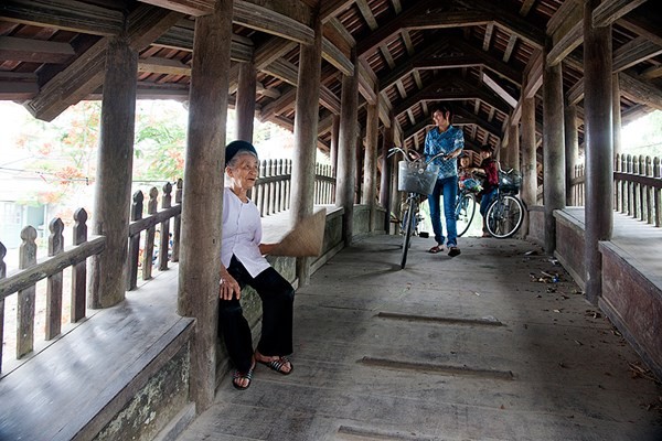 Le pont couvert de Chua Luong - ảnh 7